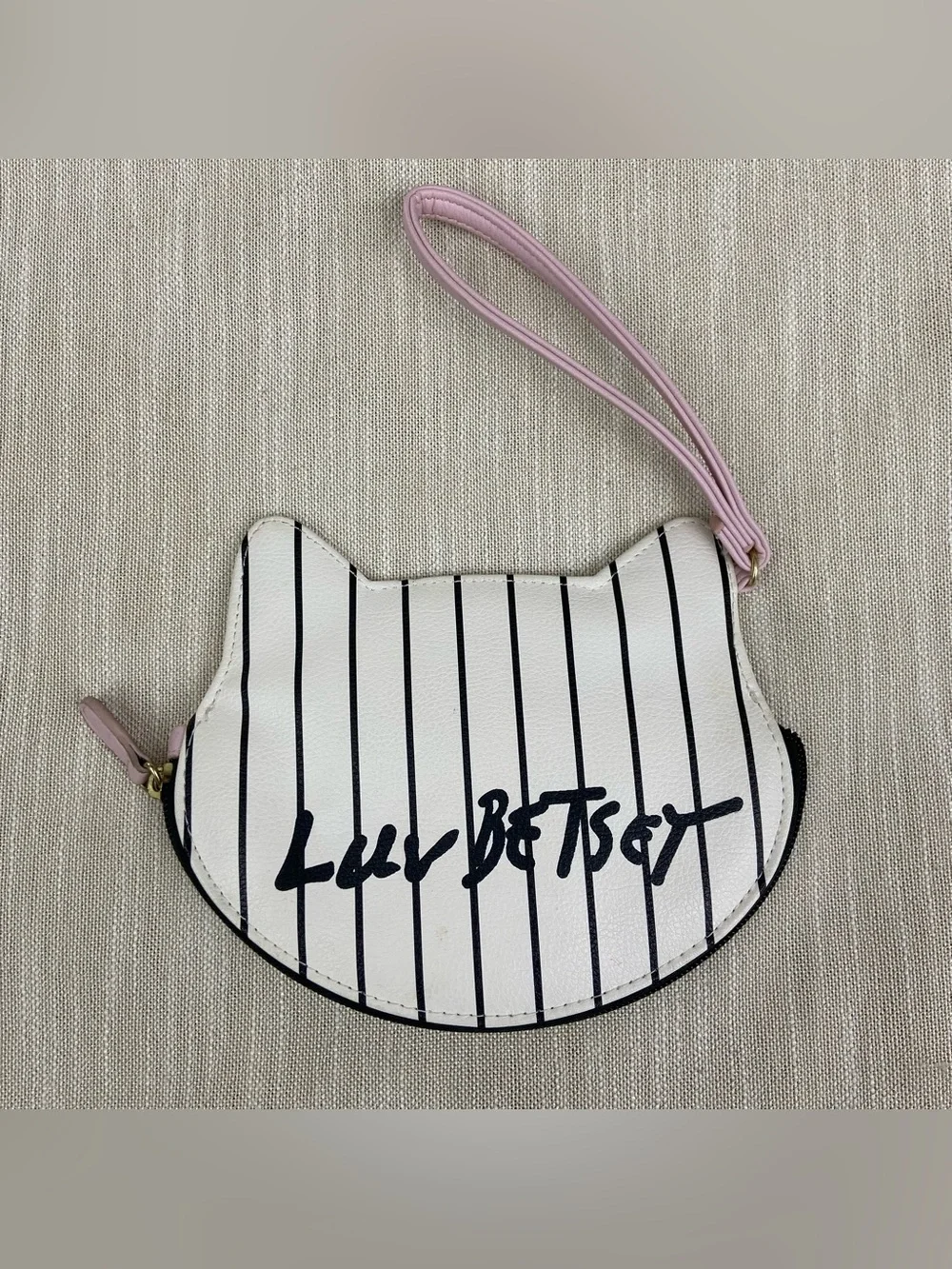 Betsey Johnson Luv Kitty Cat Kitten Small Stripe Bag Wristlet Wallet Coin Purse